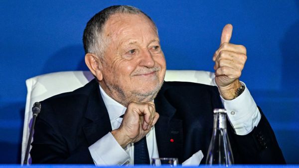 Municipales à Lyon: Jean-Michel Aulas assure qu'il dira "d'ici fin juin comment il va y aller et avec qui"