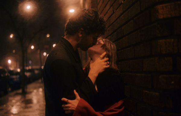 «L'amour moderne»: l'amour à l'ère du doute