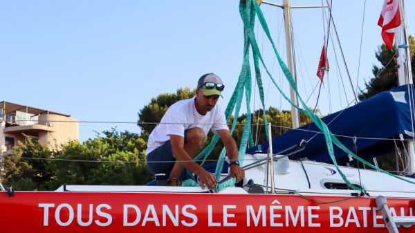 Voile : qui est Gavino Puggioni, cet ancien sauveteur qui navigue aux couleurs de SOS Méditerranée
