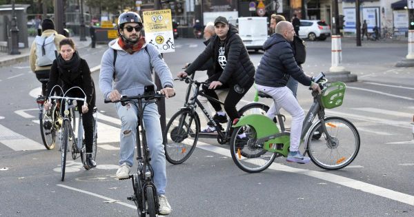 Les Parisiens n'en peuvent plus de leurs cyclistes