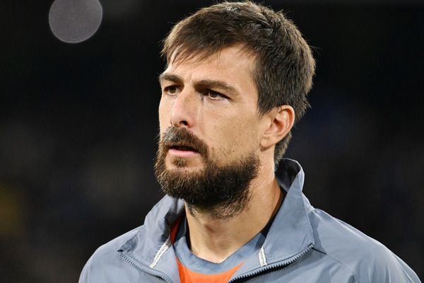 Top Déclarations : Acerbi recadre un fan parisien, Lizarazu se paie Lopez, Simeone et l'argent du PSG, Cherki provoque MU...