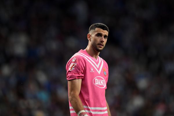 Joan Garcia a de grandes ambitions avec le FC Barcelone, terrible statistique pour le Real Madrid