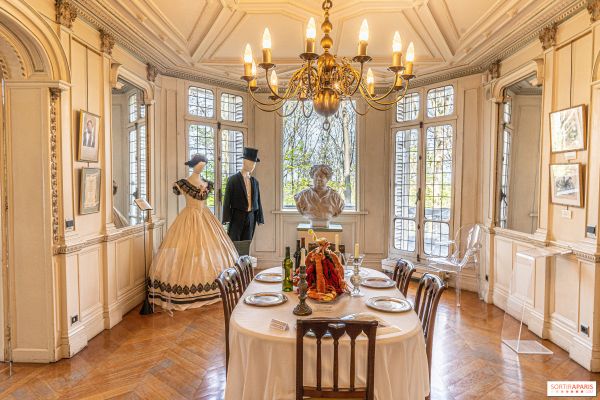 Monte-Cristo en costume d'époque : une journée fantaisiste et théâtrale au château d'Alexandre Dumas