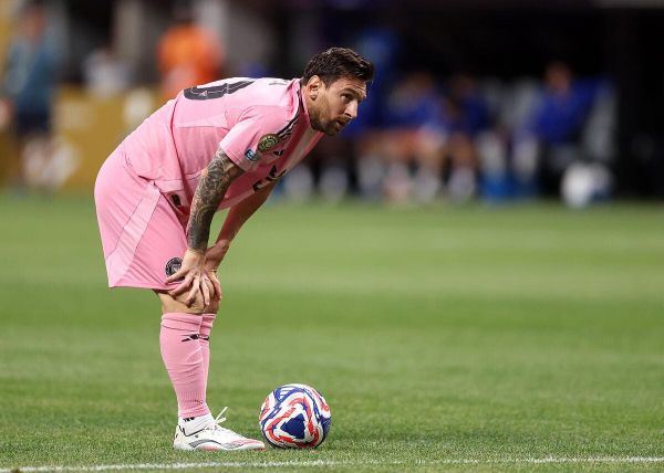 Messi a escroqué le PSG, Rothen s'enflamme