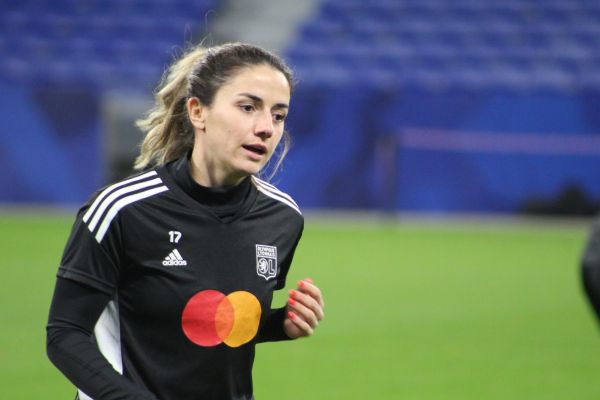 Mercato : Van de Donk quitte l'OL Lyonnes mais reste dans le giron Kynisca