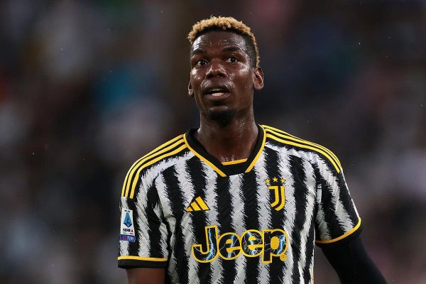 Paul Pogba hésite entre l'argent et la France