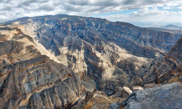 Un phénomène « fantôme » soulève le sol d'Oman !