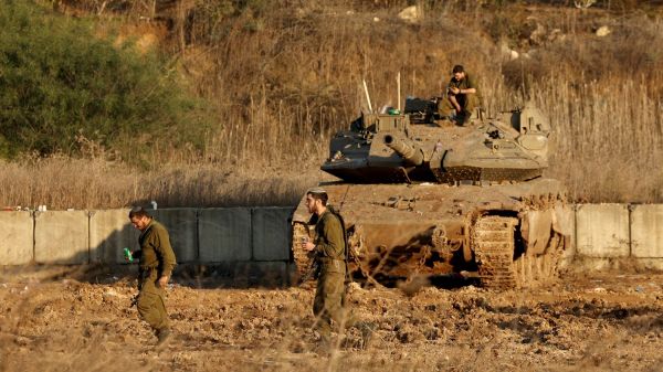 Guerre Israël-Iran : l'armée israélienne affirme avoir tué un commandant iranien chargé de la coordination avec le Hamas