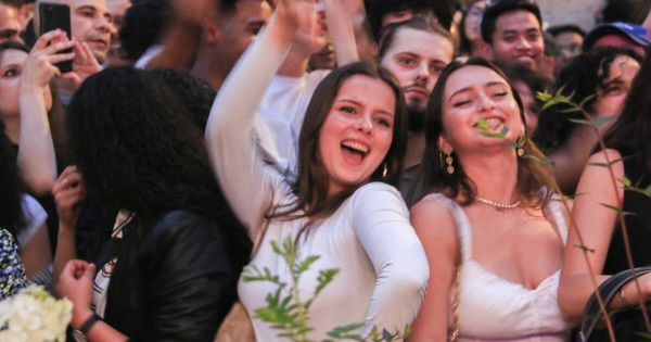Fête de la musique et canicule : le ministre de la Santé appelle à ne pas consommer trop d'alcool