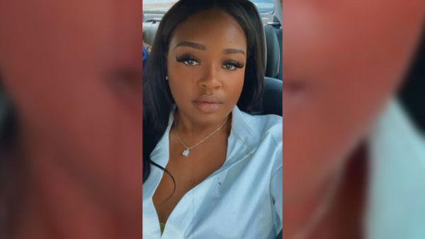 "Il se bat": l'enfant d'une Américaine en état de mort cérébrale maintenue en vie en raison d'une loi anti-IVG a été mis au monde