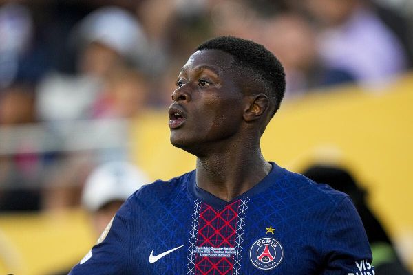 PSG : Nuno Mendes envoie un étonnant signal au Real