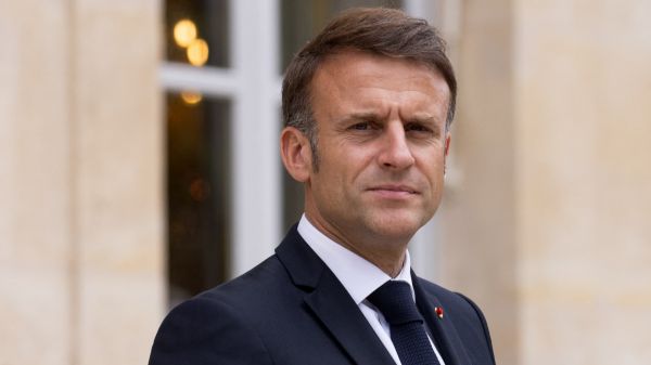 Nucléaire iranien: Emmanuel Macron affirme que la France et ses alliés européens vont "accélérer les négociations"