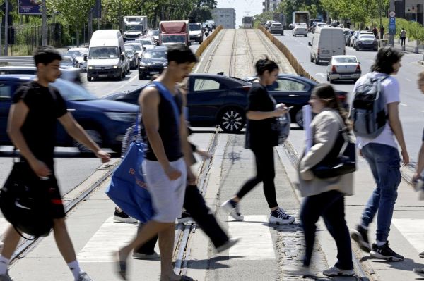 Le retour timide des Roumains dans leur pays