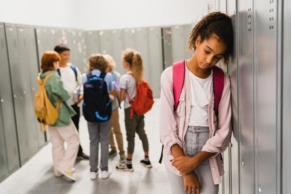 Difficulté à se faire des amis : comment aider son enfant à s'épanouir ?
