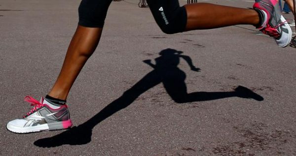 Pourquoi certains athlètes de haut niveau sont plus exposés au risque de développer une maladie du motoneurone et ce que la recherche entreprend pour y remédier