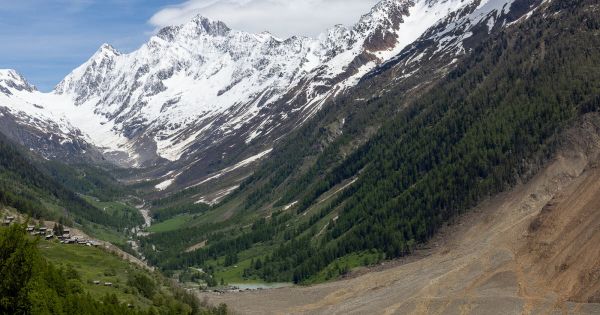 Suisse. Après l'effondrement de Blatten, premiers déblaiements sur le lac