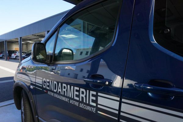 Auteur des tirs de mortier d'artifice sur une gendarmerie, un homme écope de six mois de prison ferme