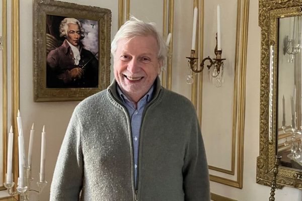 "Il y a des pages entières du chevalier de Saint-George dans le répertoire de Mozart" selon l'auteur Alain Guédé