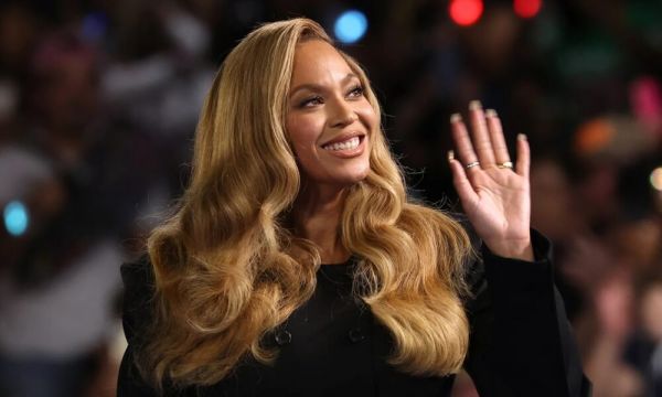 Beyoncé remercie Paul McCartney pour « Blackbird »
