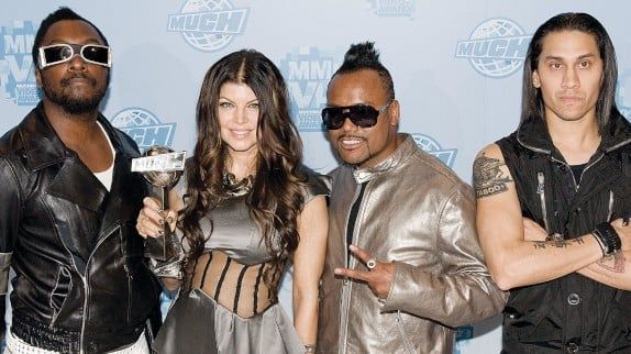 15 ans après, ce tube des Black Eyed Peas avec Fergie cartonne dans le monde !