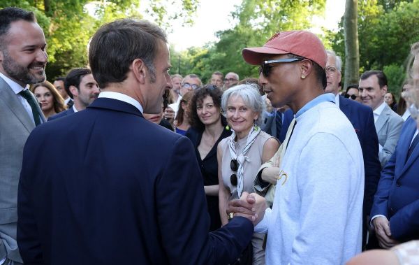 Adriana Karembeu, Pharrell Williams, Brigitte Macron... Soir de fête à l'Élysée pour la Fête de la Musique