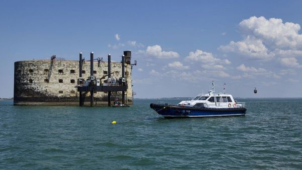 Drame à Fort Boyard : un policier meurt après avoir été blessé par une hélice de bateau