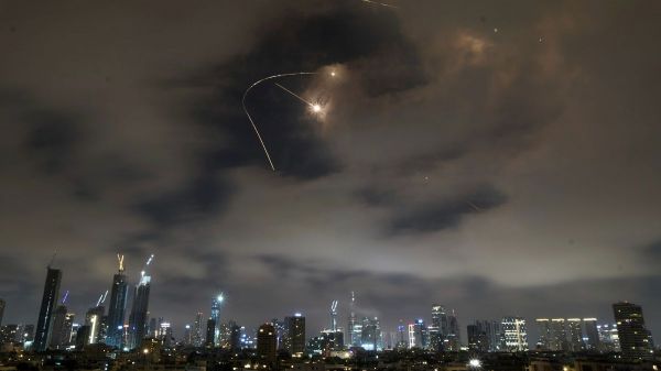 Israël-Iran : la guerre entre dans sa deuxième semaine, pas de répit en vue