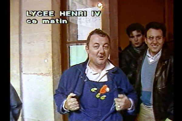 « Touche pas à mon pote » : aux origines de SOS Racisme