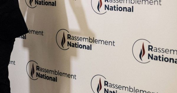 Un employé du RN et ancien assistant parlementaire tente de se suicider au siège du parti
