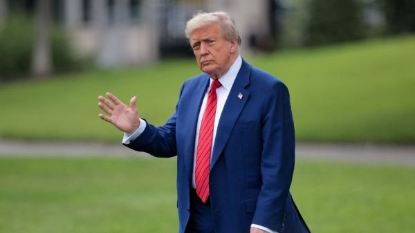 "Ce n'est pas notre guerre" : comment le conflit Israël-Iran divise le camp républicain aux Etats-Unis