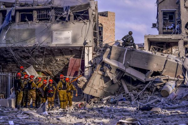Guerre Iran-Israël : pourquoi l’escalade risque de provoquer « un enfer pour toute la région »