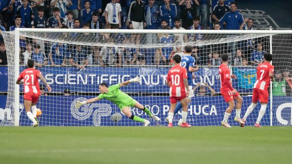 Après 24 ans d'attente, le Real Oviedo de Santi Cazorla retrouve la Liga
