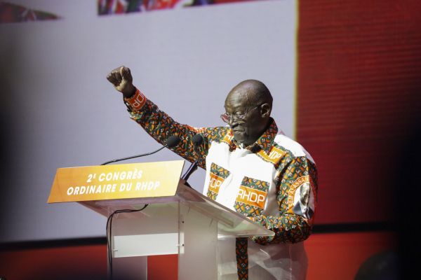 Côte d'Ivoire: Ouattara investi par acclamation candidat du RHDP à la présidentielle d'octobre 2025
