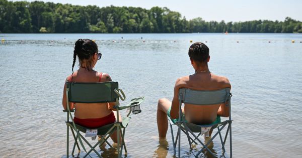 Hello Ketty. Les images décalées de la semaine dans l'objectif de notre photographe