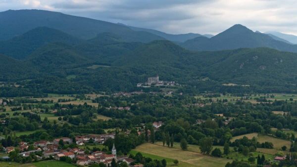 Pourquoi ces 5 chemins de rando viennent de franchir un cap historique ?