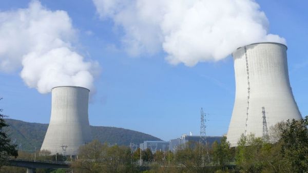 Canicule: EDF alerte sur de possibles baisses de production d'électricité dans le parc nucléaire dès lundi