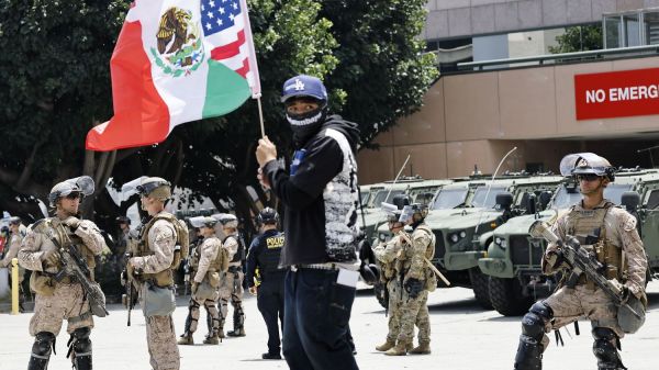 Manifestations anti-expulsions à Los Angeles : La Garde nationale finalement confirmée alors que le couvre-feu est levé