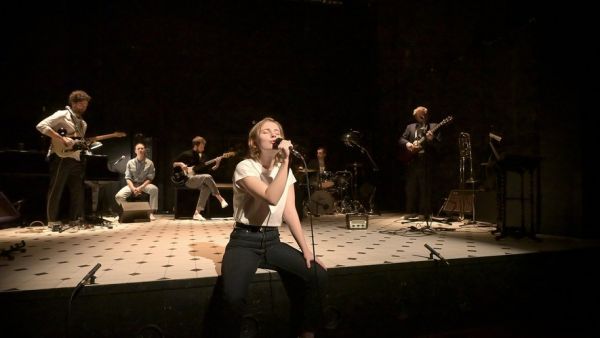 "La Comédie-Française chante Gainsbourg" : c'est la pépite du festival Quand je pense à Fernande, à Sète, et il reste encore des places !
