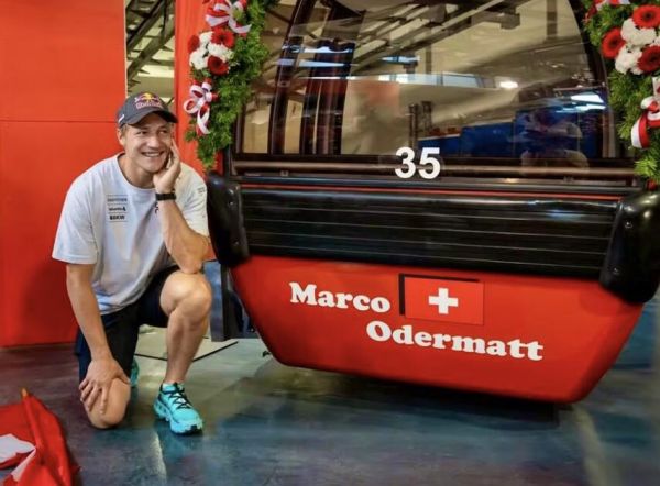 Ski alpin - Marco Odermatt possède désormais une cabine à son nom