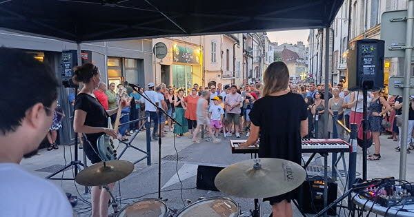 Jura. Un mineur utilise une bombe lacrymogène à la fête de la musique