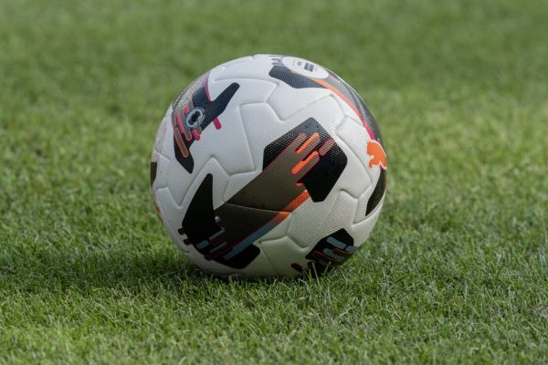 Algérie : 3 morts et plus de 80 blessés chez les supporters du MC Alger après l'effondrement d'une tribune lors du match du titre