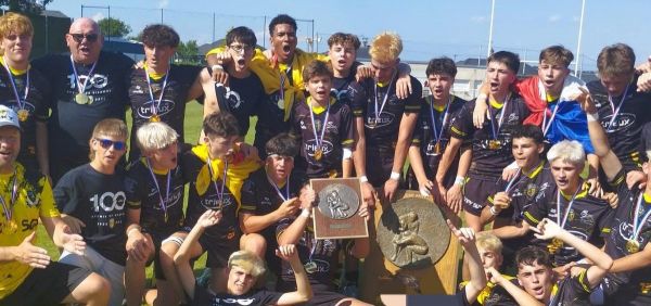 Rugby : les cadets de Bizanos sacrés champions de France de R1