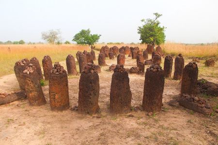 Les cercles mégalithiques de Sénégambie, témoins de civilisations africaines anciennes