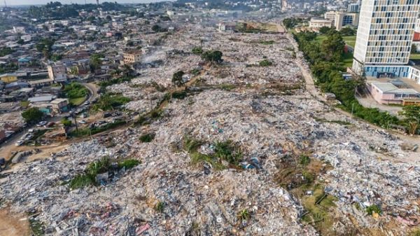 Plaine-Orety, gravats, tôles et béton : un plan d'urgence pour sortir des décombres
