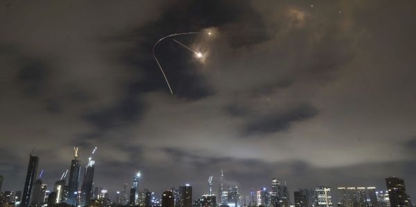 Moyen-Orient: Israël-Iran, neuf questions pour comprendre un conflit explosif