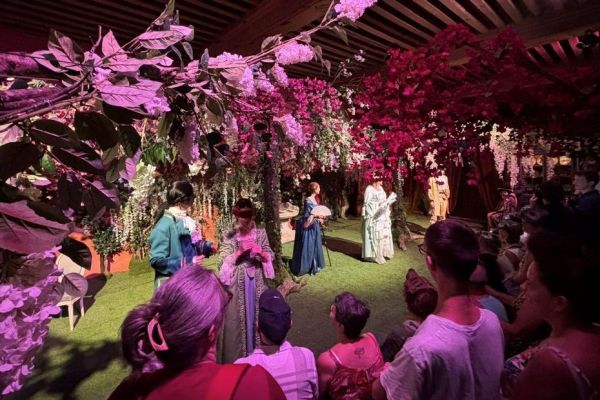 "C'est un héritage commun": le Songe de La Fontaine, le nouveau spectacle immersif de la compagnie l'Enchanteur