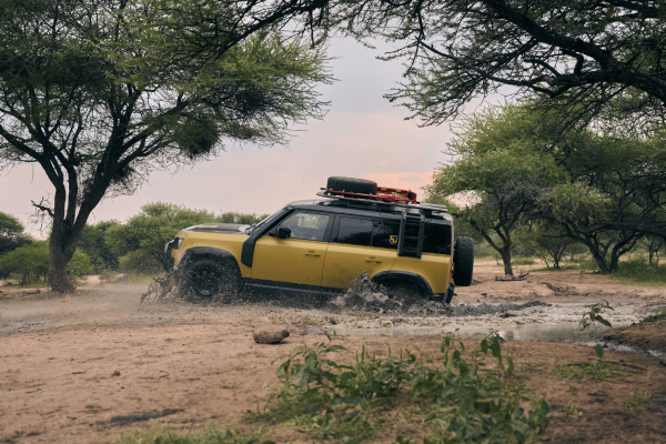 Land Rover Defender 110 Trophy Edition : la fusion parfaite entre luxe et performance off-road !