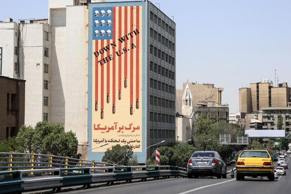 Frappes américaines en Iran : « On est aujourd'hui dans une dialectique de la puissance et du chaos »
