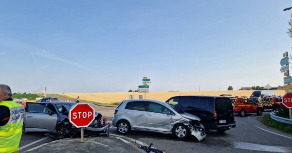 Verdun-Ciel. Collision entre trois véhicules à l'intersection de la route de Dole