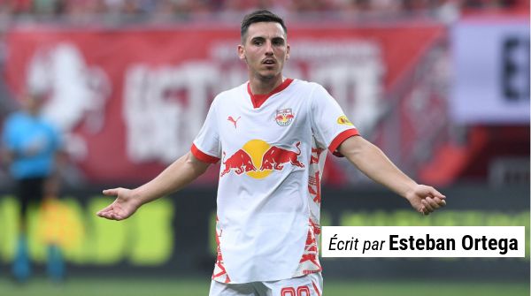 Leeds United – Mercato : le pensionnaire de Premier League a Oscar Gloukh (RB Salzburg) dans le viseur